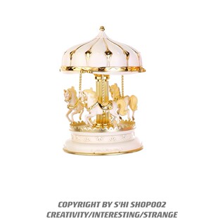 S家 带灯光上链发条八音琴复古幸福旋转木马音乐盒女男生生日礼物