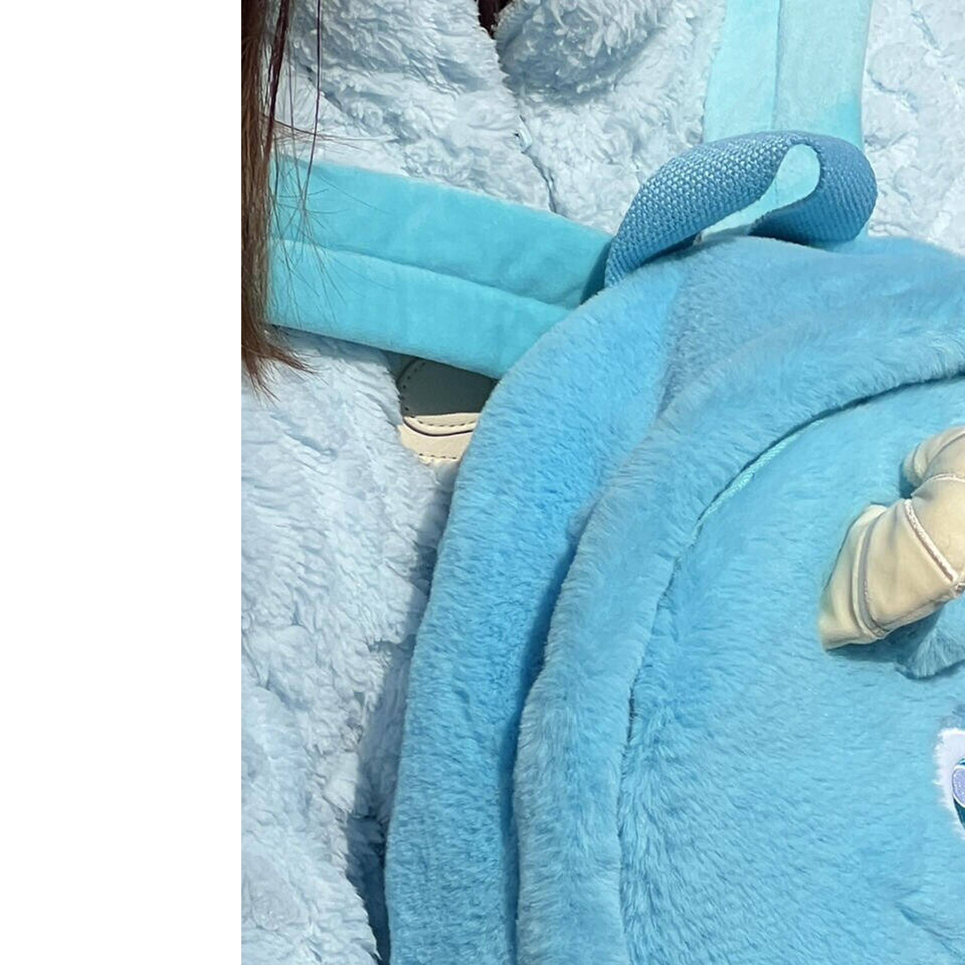 苏利文毛绒双肩包秋冬可爱卡通背包女毛茸茸ins小众百搭创意书包