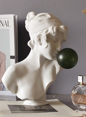 留连豆沙绿吹泡泡女孩极简摆件雕塑艺术北欧客厅电视柜书房装饰品