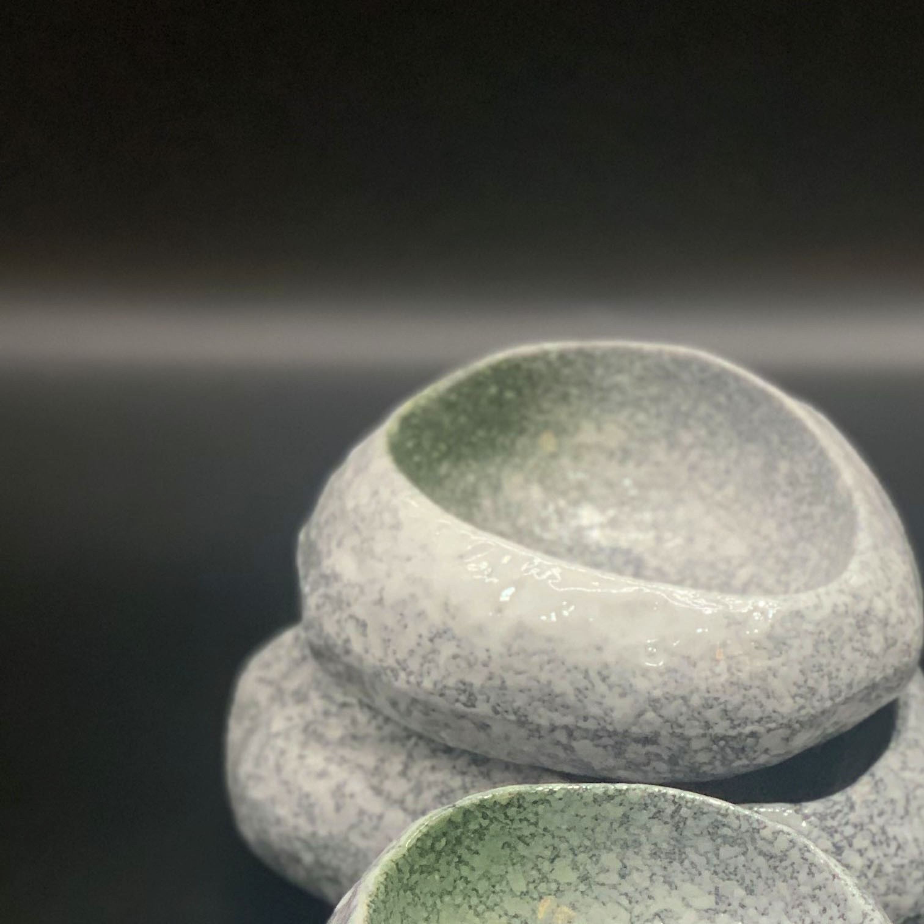 石头碗创意陶瓷餐具鲑鱼小份刺身资造碗水果沙拉冷盘子烤肉盘子