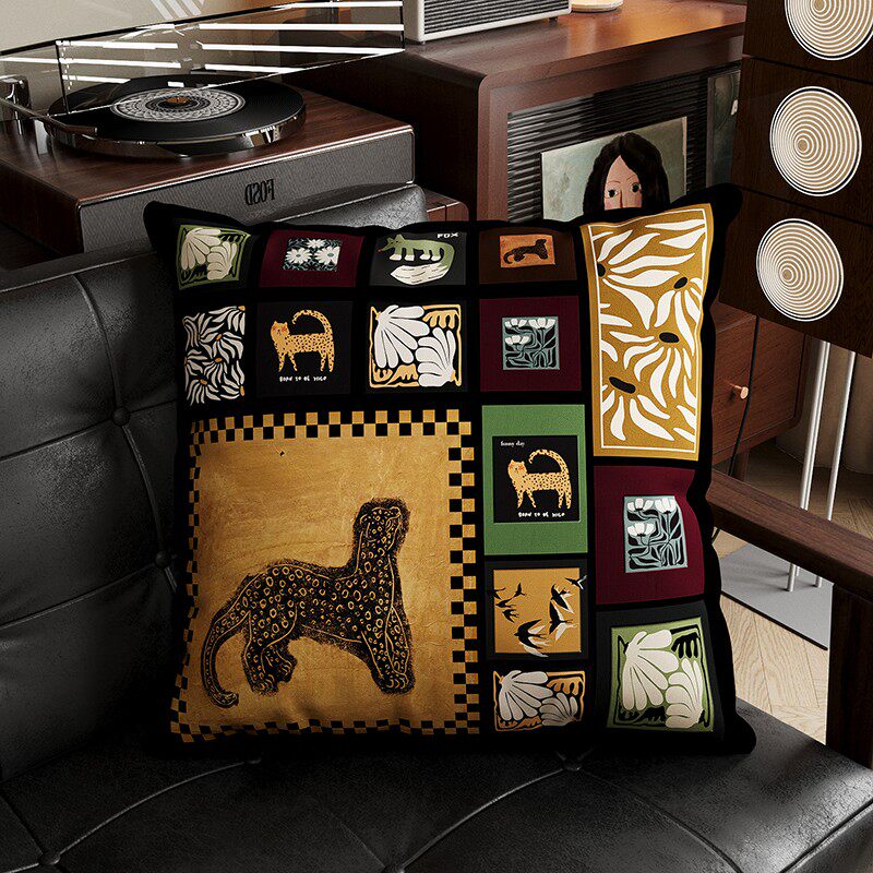 中古风沙发抱枕轻奢高级感2025新款长条腰枕床上靠背定制床头靠垫