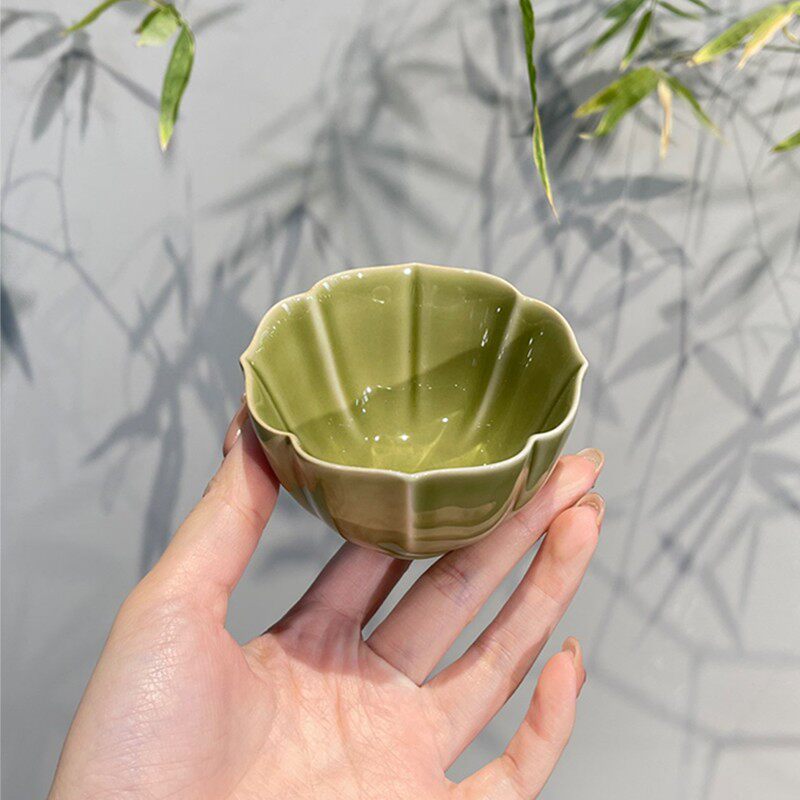 惊蛰 耀州窑海棠主人杯陶瓷茶杯中式单杯青瓷茶具个人专用品茗杯