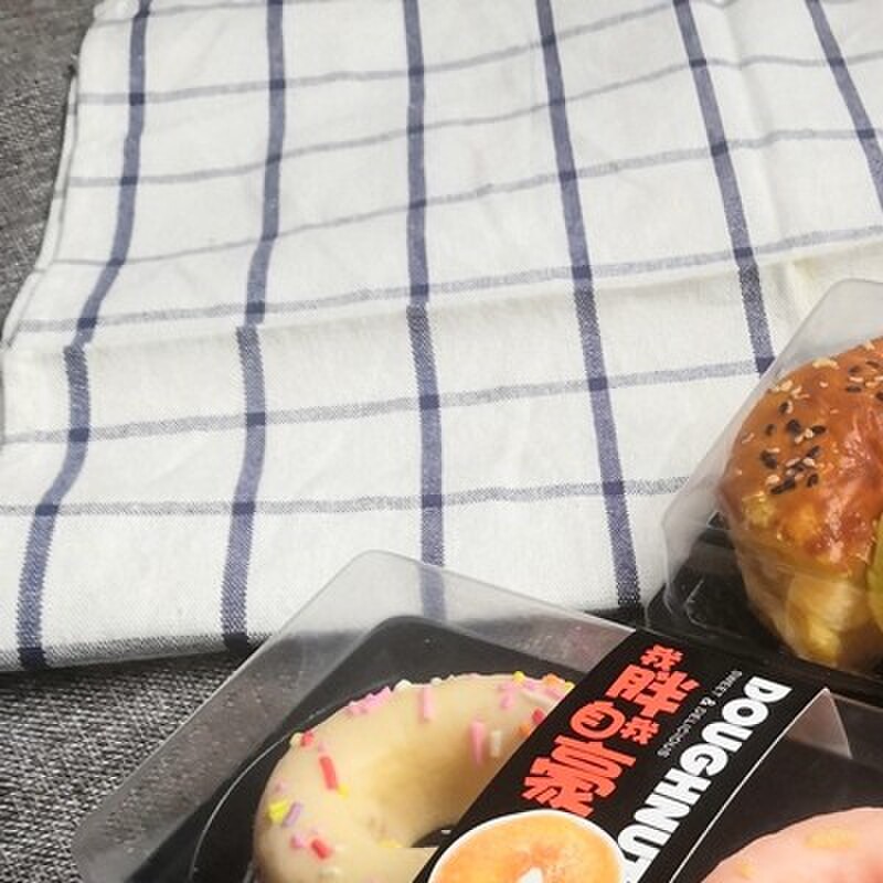一次性榴莲酥包装盒两粒甜甜圈包装打包盒透明吸塑盒榴莲小酥包邮