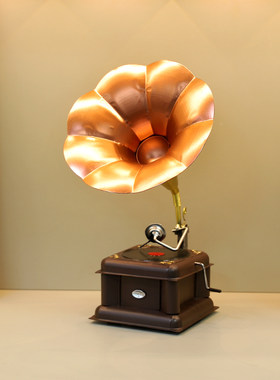 客厅欧式复古留声老款大喇叭铁艺模型电视柜装饰品摄影道具