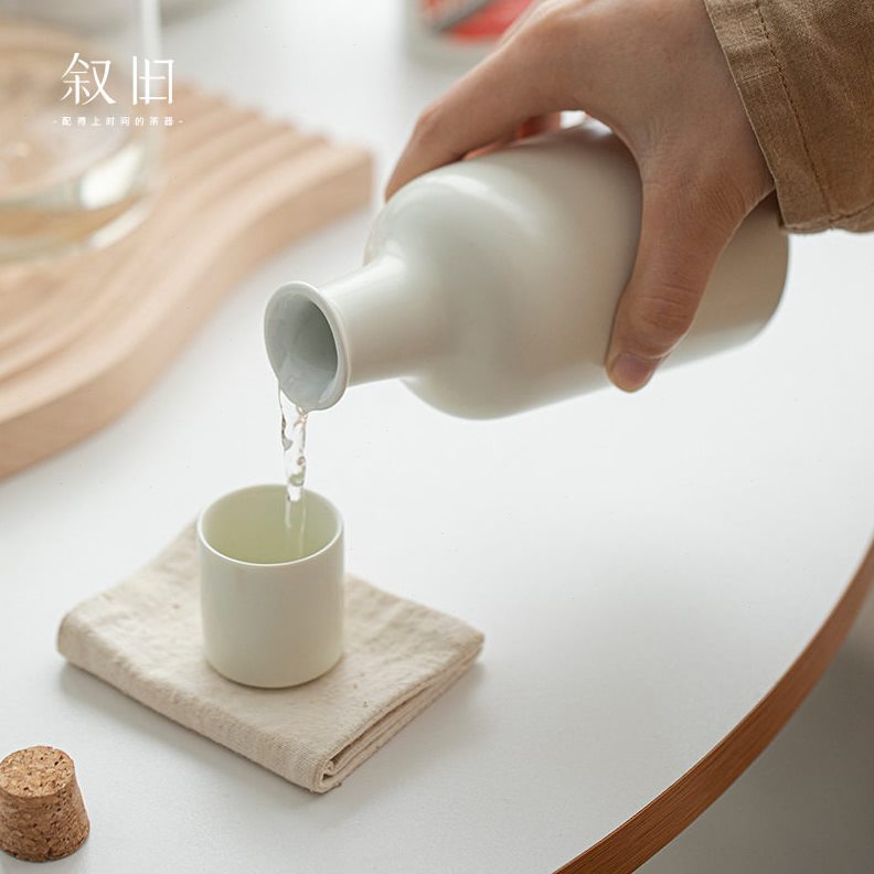 直销叙旧 INS奶油黄陶瓷家用烫酒壶老式温酒器冰清酒分酒具白酒杯