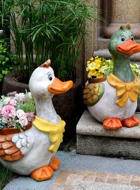 卡通鸭子户外动物花盆别墅园林花园庭院布置幼儿园装饰创意摆件