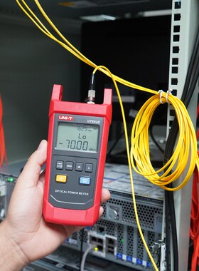 优利德UT692D/UT692G手持式光功率计光纤测试仪光衰测试光纤通断
