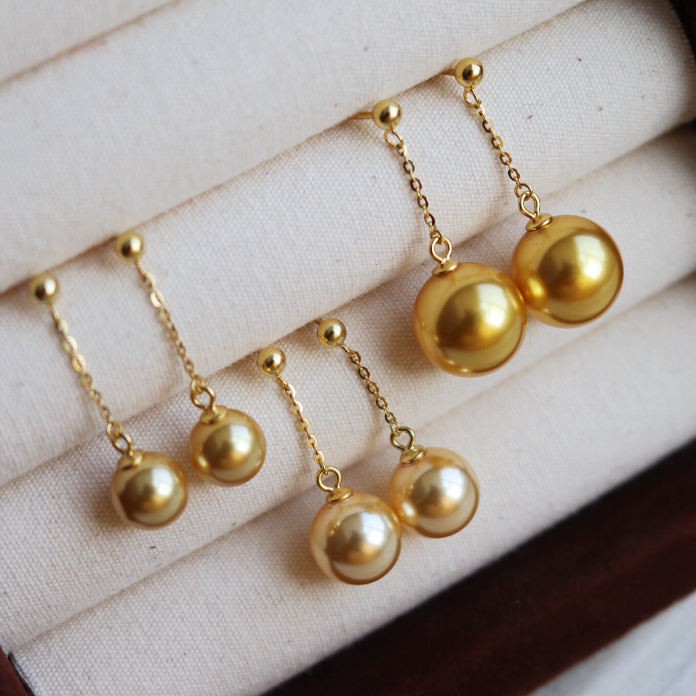 白凛乔妹同款风在吹施家正圆珍珠耳饰S925纯银耳钉南洋金珠长款