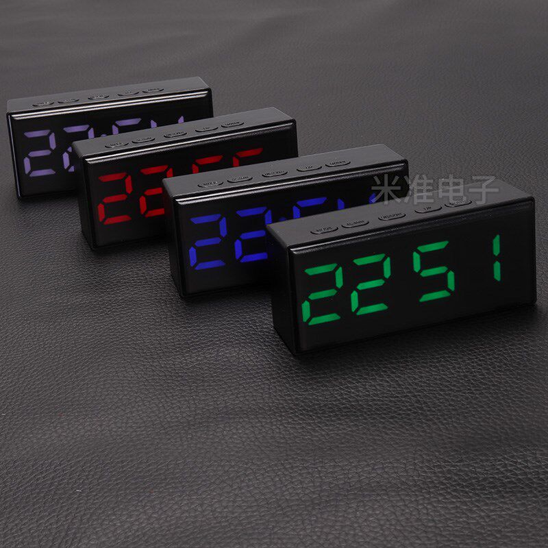 黑屏创意智能电子小闹钟数字钟静音小号桌面时钟床头夜光钟表