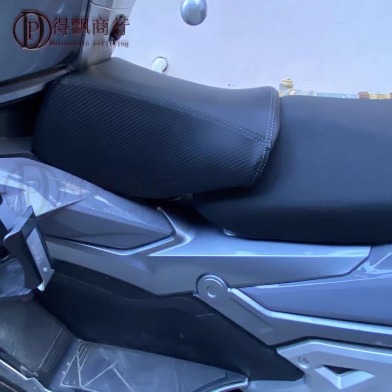 适用大阳ADV150赛博天鹰ADV150改装配件儿童坐垫油箱座椅宠物座包