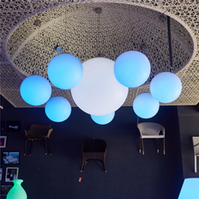led月亮吊灯时尚彩色现代简约发光圆球灯球形餐厅卧室书房遥控