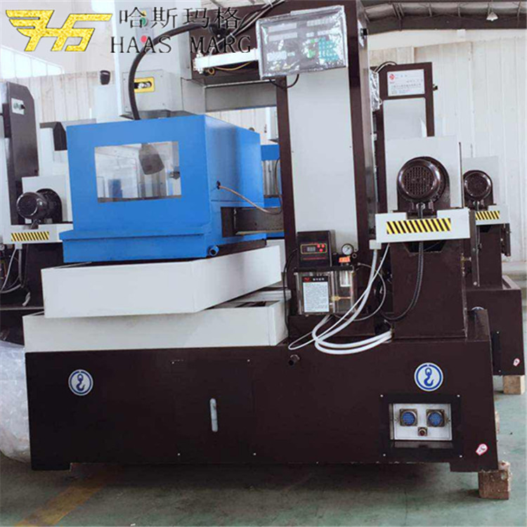 哈斯出品大型慢走丝精度DK7750型电火花数控中走丝线切割机床