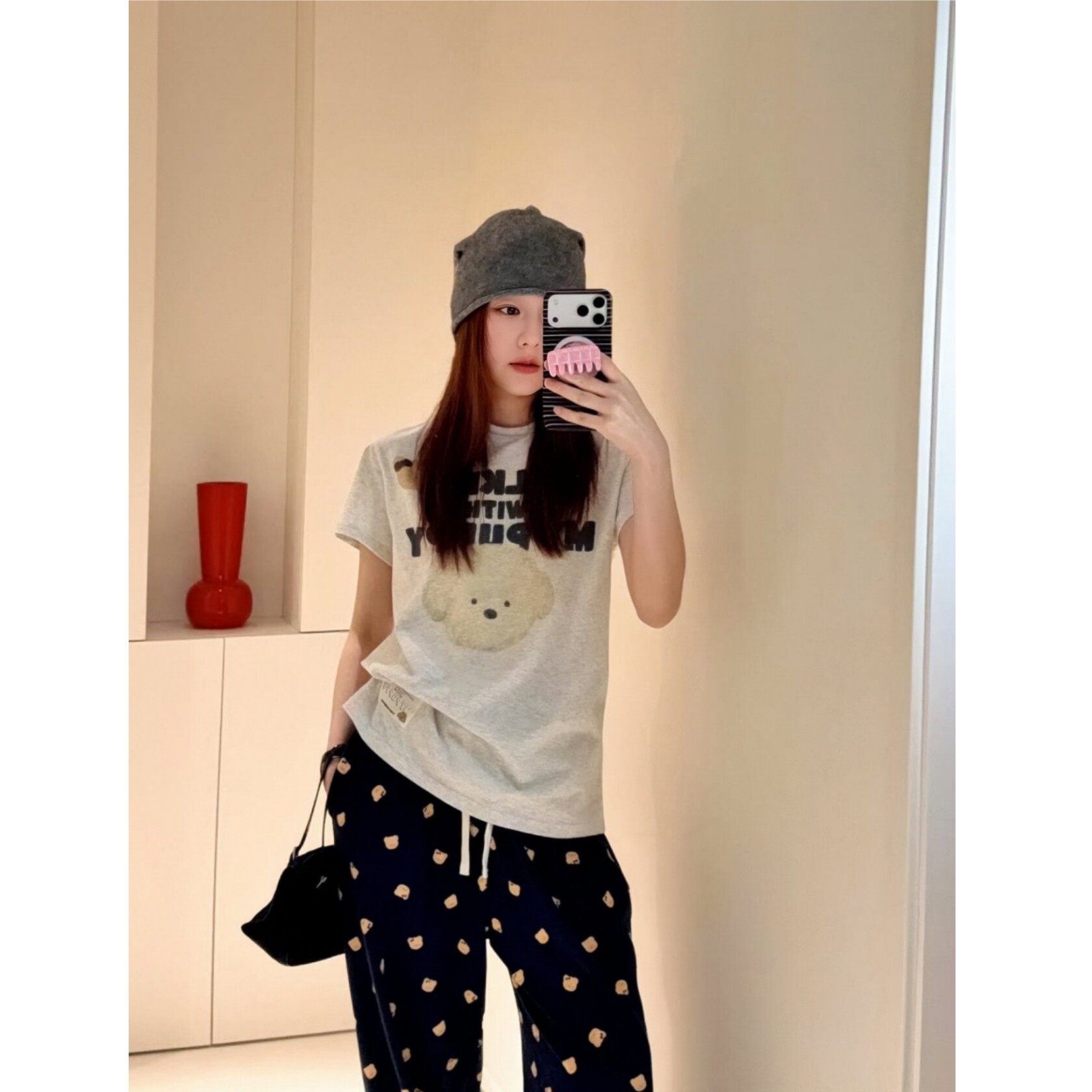 顽季果 敲可爱奶油系~正肩遛狗小熊印花圆领宽松纯棉短袖女T恤夏