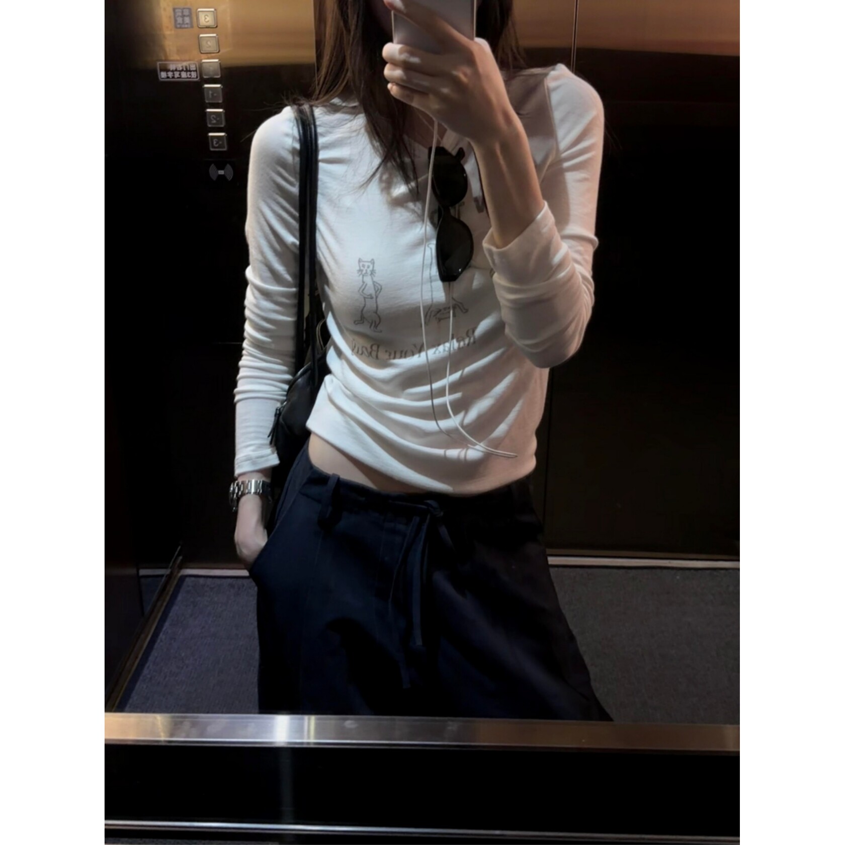 顽季果 清冷感~早秋内搭瑜伽小猫印花正肩修身圆领长袖女T恤上衣