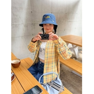 顽季果 韩里韩气~复古撞色黄蓝格纹纯棉外套衬衣宽松休闲女上衣夏