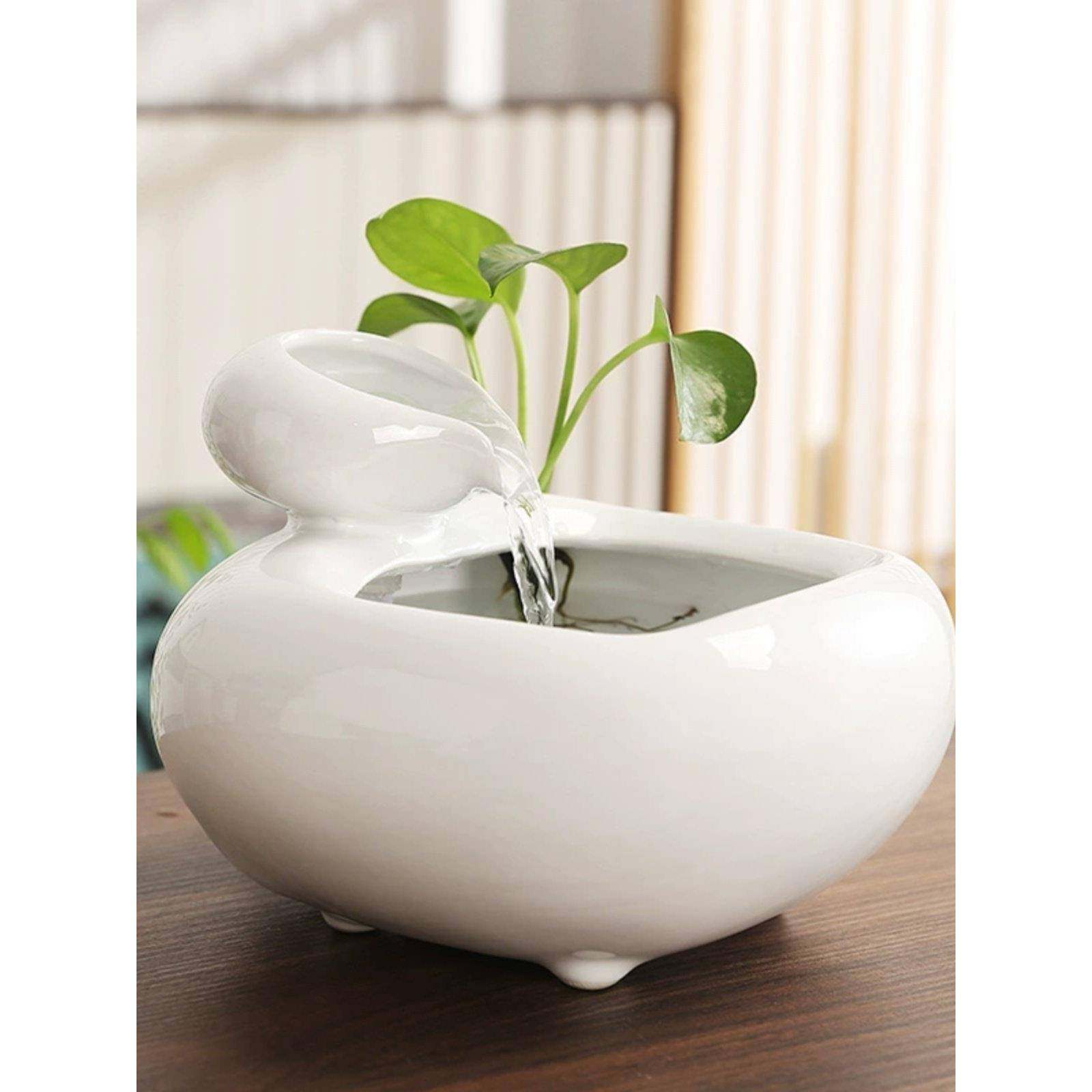 陶瓷小型流水摆件流水循环鱼缸自动循环猫咪饮水器桌面办公室摆件