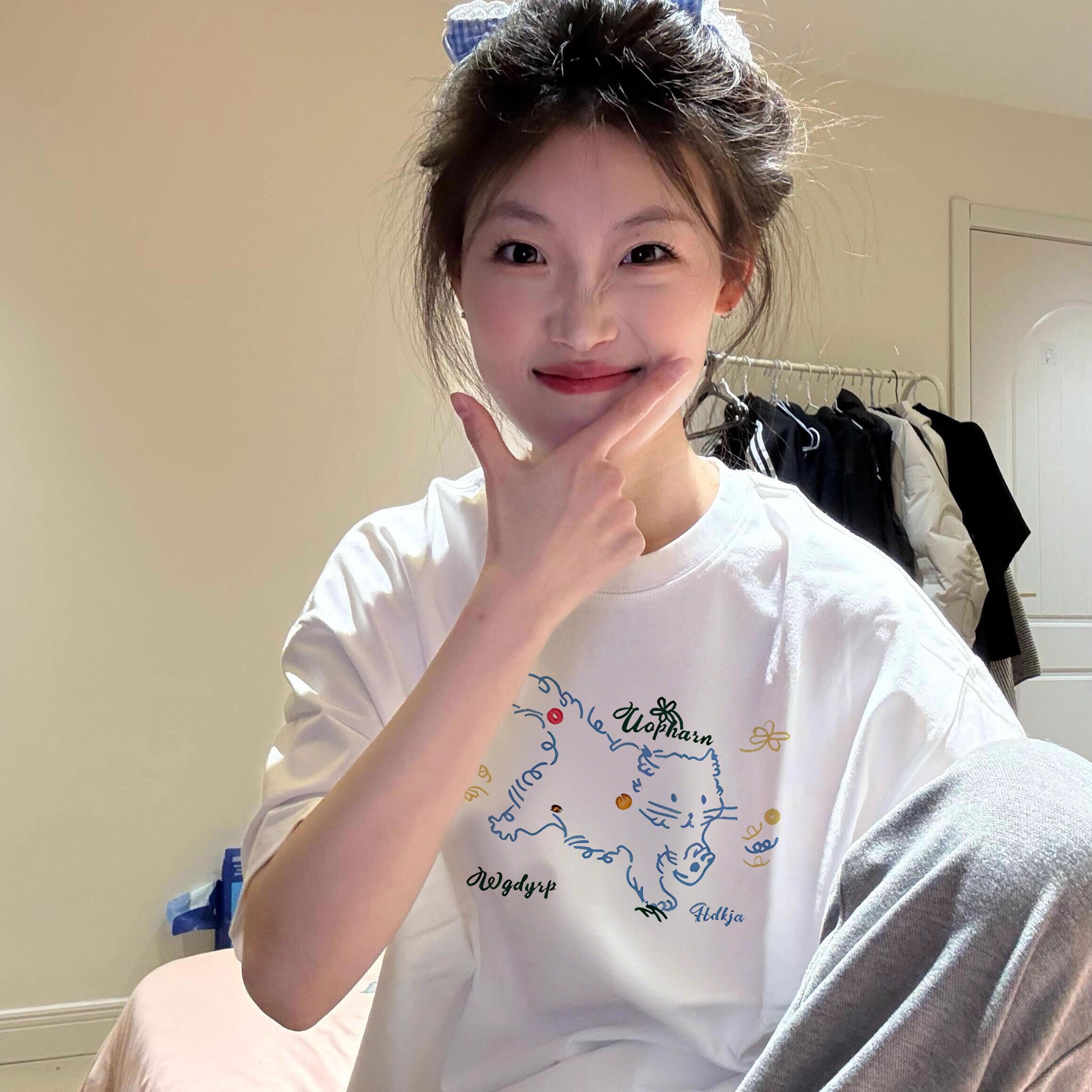 2025夏季新款白色小众设计感短袖t恤女宽松慵懒风美式卡通ins上衣