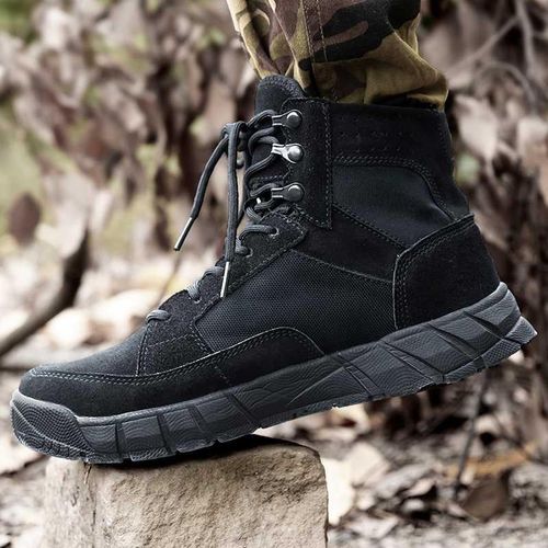 户外登山高帮超轻防水沙漠靴战术透气减震特战作战靴男