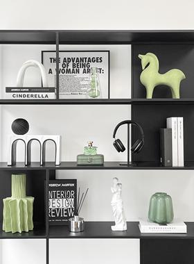 现代简约样板间书柜家居软装饰品首饰盒挂画陶瓷摆件组合ZH3637