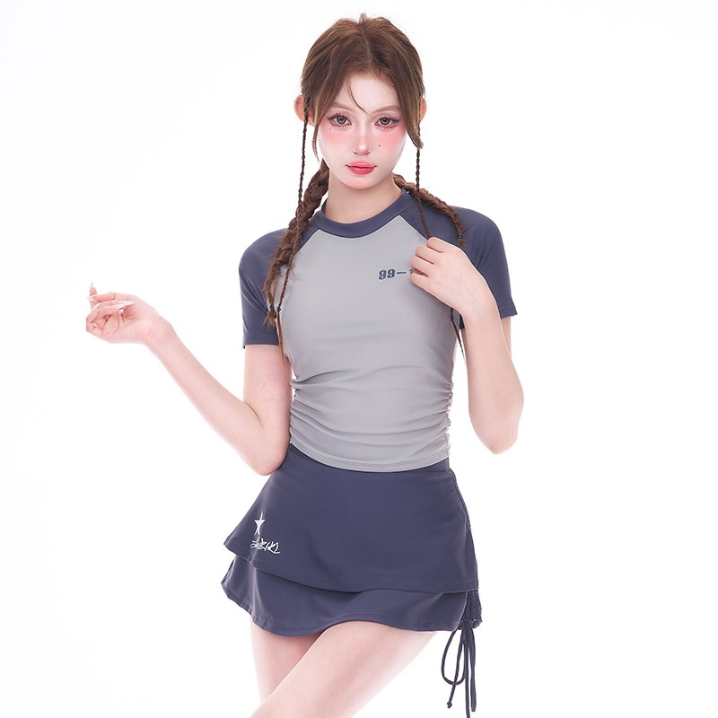 花房姑娘泳衣女款高级感分体运动三件套裤裙遮肉显瘦学生保守泳装