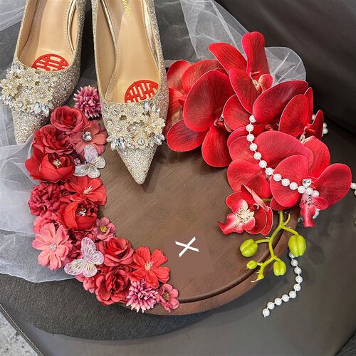 结婚拍照道具中式婚鞋展示架y成品婚鞋托盘手工婚鞋架结婚婚鞋盒