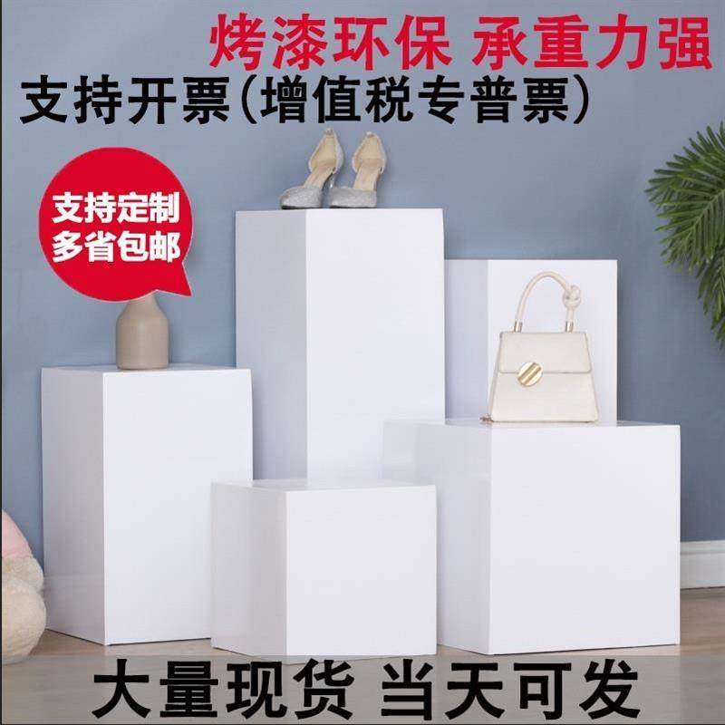 新款木质烤漆展示台橱窗展示台地台工艺品方形高低展台座架柜模特
