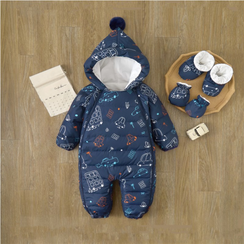 婴儿连体羽绒服秋冬保暖新款洋气抱衣加厚婴幼儿男女宝宝外出哈衣