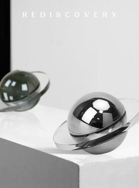 水晶飞碟摆件现代简约创意欧式办公室卧室桌面几何轻奢银色高级感