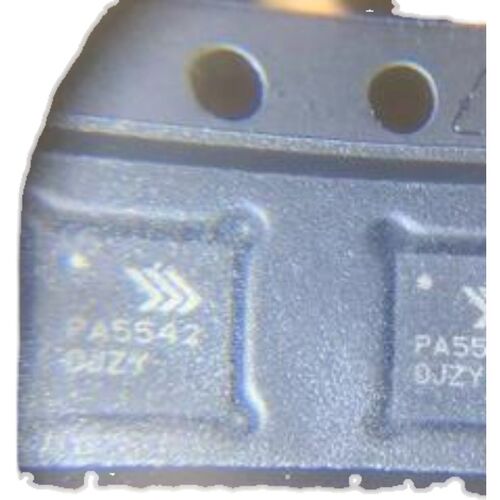 RFPA5542TR13 射频微波 RF放大器 丝印PA5542 封装QFN20 全新原装