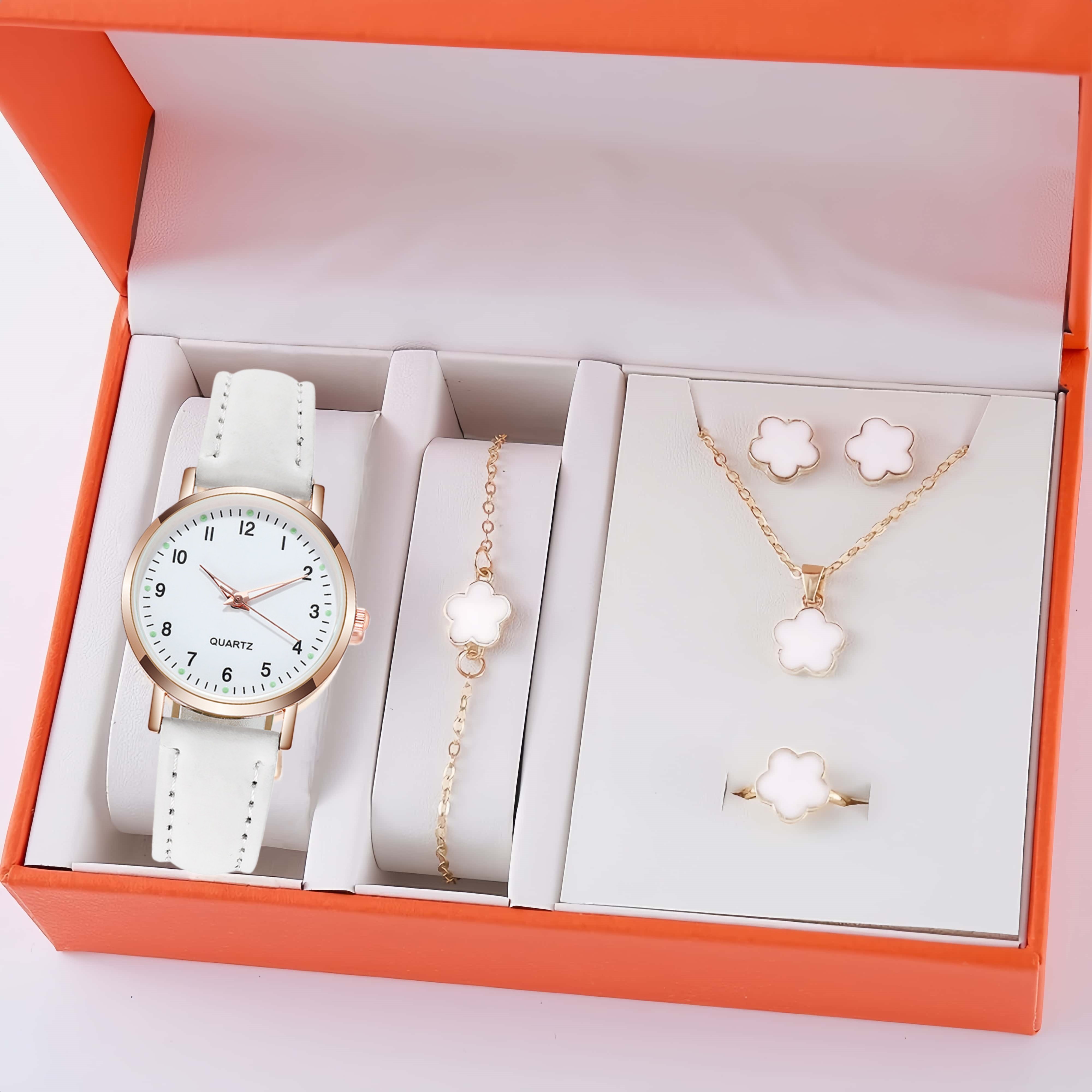 18到25岁女生简约挂脖蝴蝶锁骨链礼盒装圣诞节生日礼物送女生项链