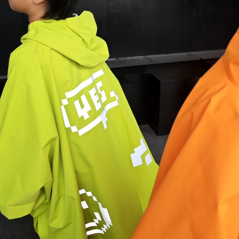 ppapa 反光斗篷雨衣户外可背书包儿童防水性能强透湿连帽 913640