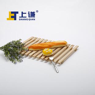 上谦面包房烘焙坊食品店中岛边柜推品台杉木松木托板木条格栅定制