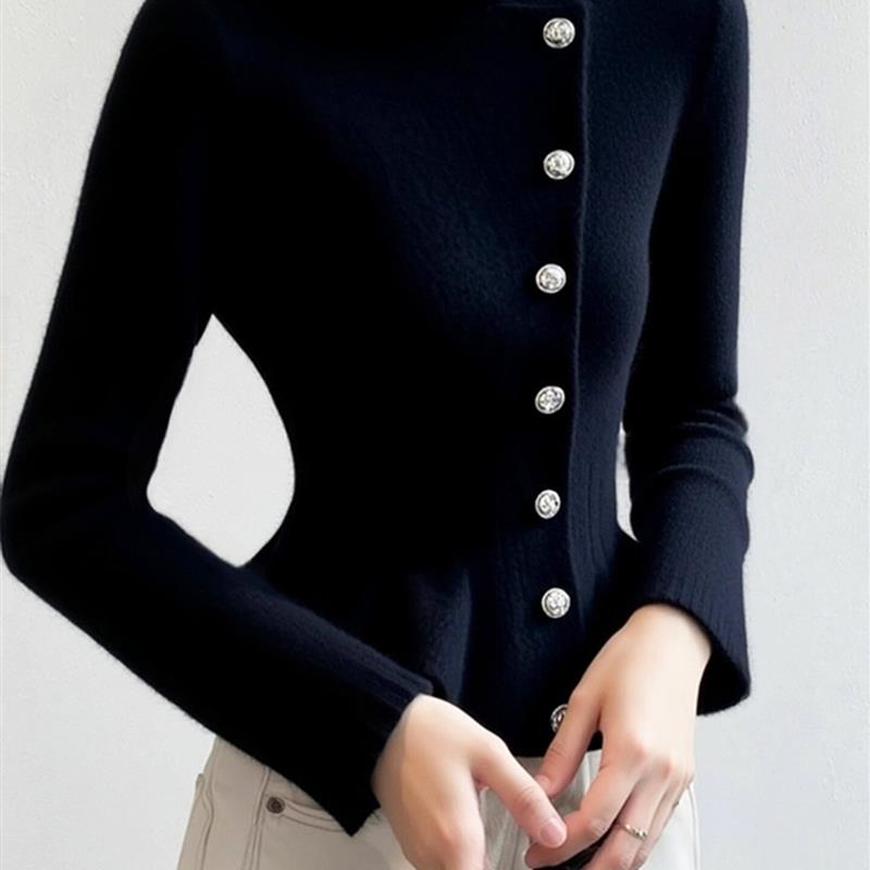黑色斜门襟毛衣2025冬季气质名媛独特超好看高端小资收腰针织衫女