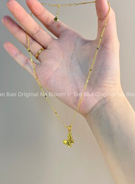法式轻奢金色镭射蝴蝶锁骨链