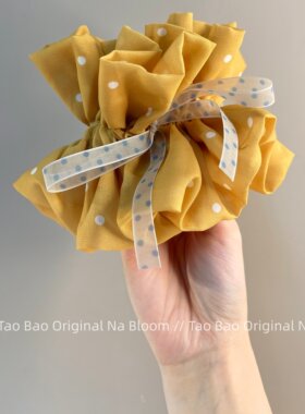 明黄波点蝴蝶结双层大肠发圈