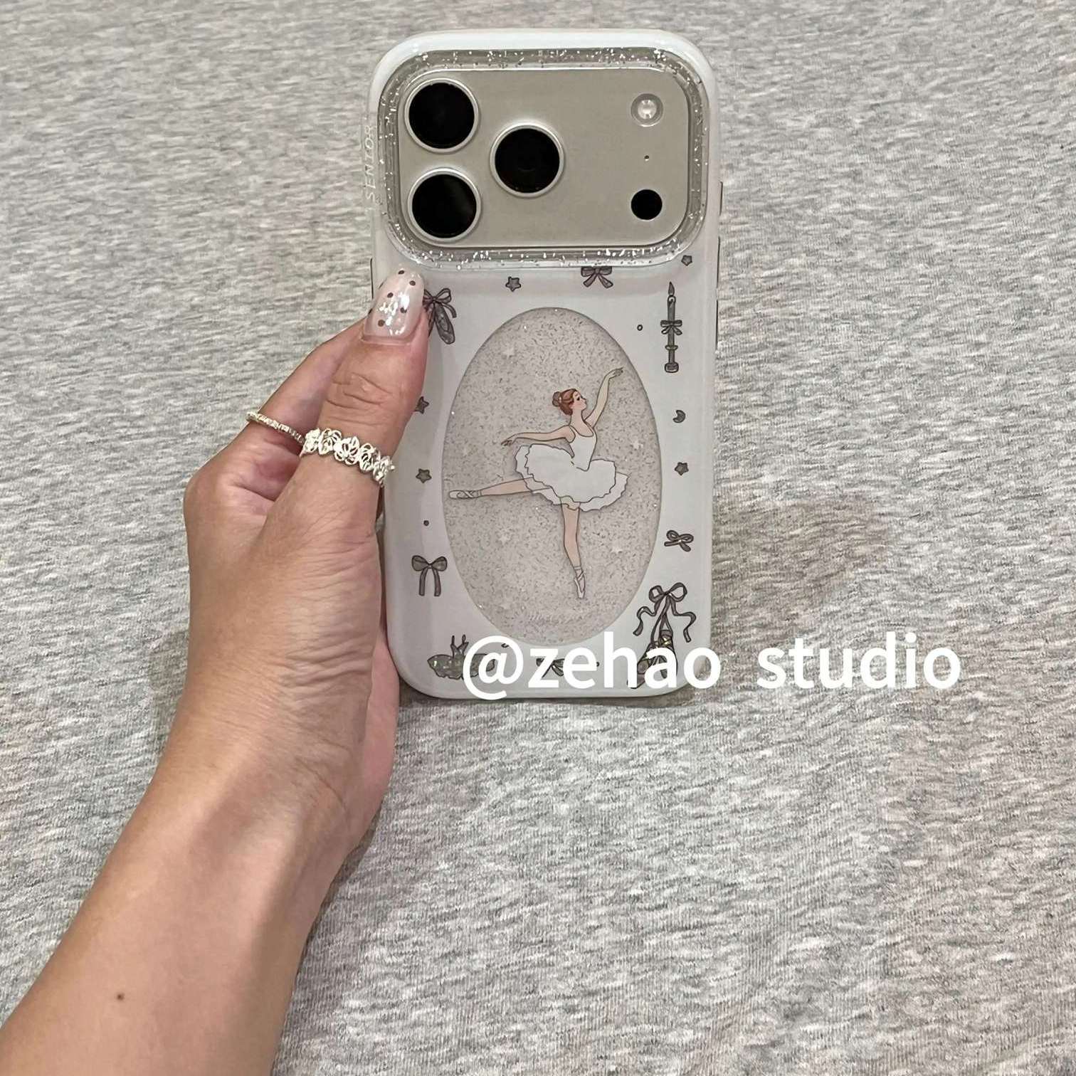 雨柠白底细闪跳芭蕾女孩适用于苹果17promax手机壳iphone16pro新款15卡通日韩INS可爱14防摔保护套