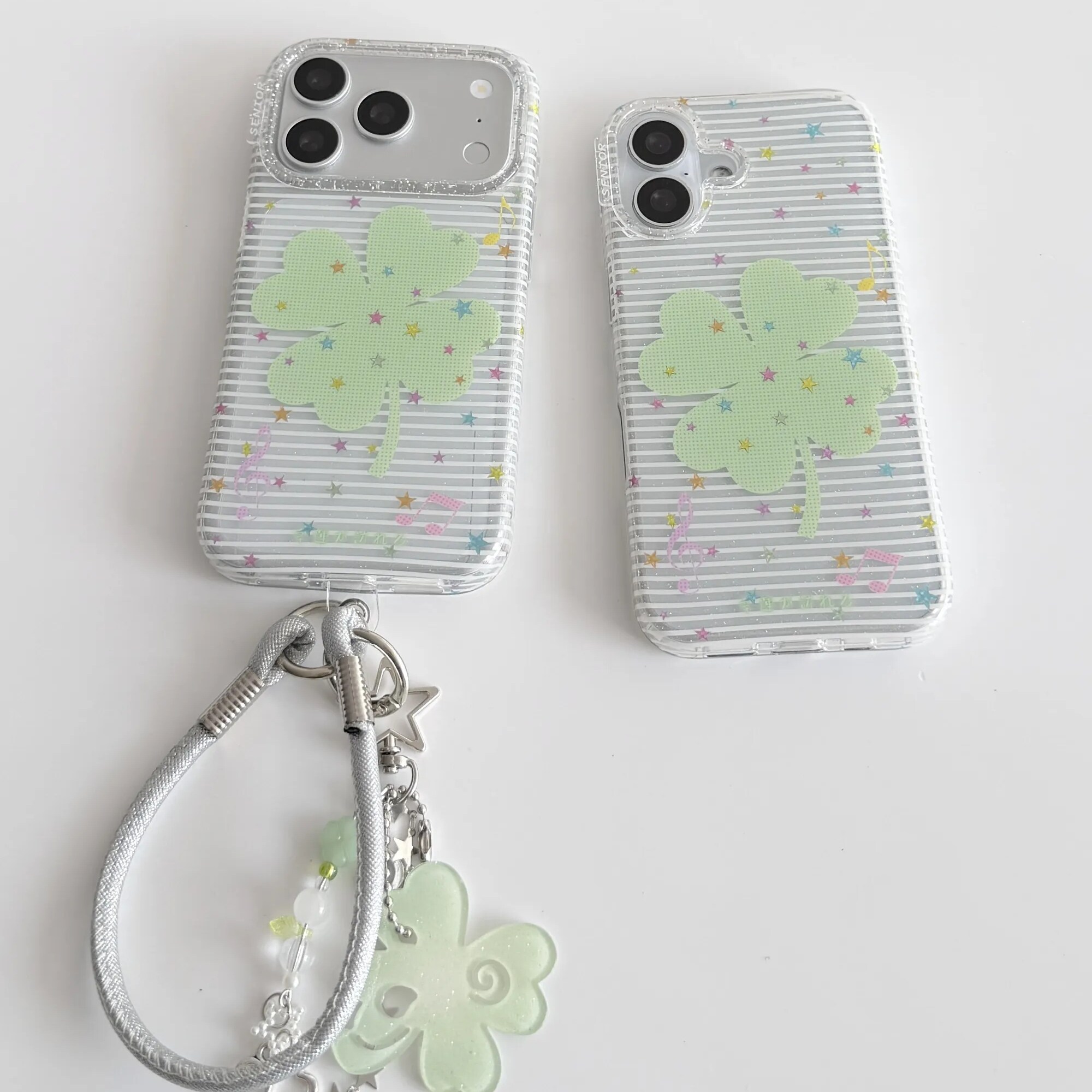雨柠适用时髦小众闪粉四叶草iPhone17Promax新款苹果16手机壳15小清新日韩ins多巴胺14防摔保护套