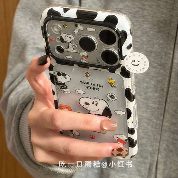 雨柠红爪印史努比适用苹果18promax手机壳iphone17新款16卡通日韩INS可爱个性创意15防摔保护套