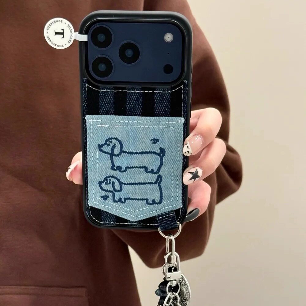 雨柠牛仔蓝刺绣腊肠狗适用苹果17promax可爱iphone16防摔韩系手机壳14新款小众15卡通可爱13防摔保护套