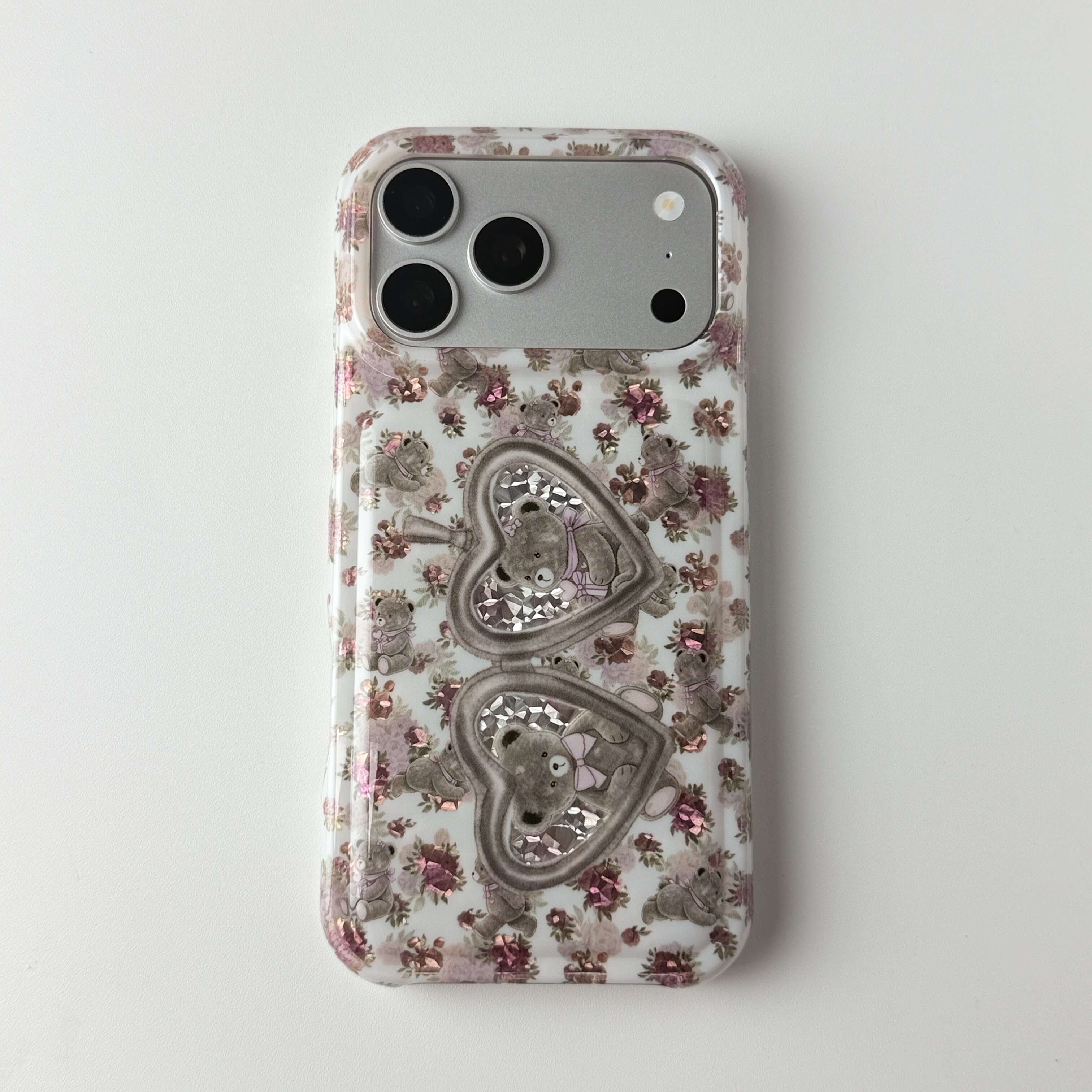 雨柠复古碎花小熊双爱心闪片手机壳iPhone18promax流沙闪片17pro甜妹小众卡通可爱16防摔保护套