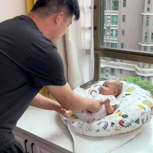 斜坡枕婴儿防吐奶哺乳趴趴枕防胀气二合一躺睡神器宝宝喂奶斜坡垫