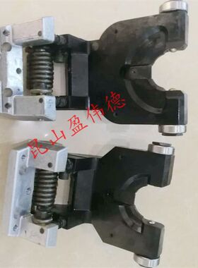 HDW首轮BT30钻工机刀夹大丸机东台机BT30刀库夹臂式刀夹电木刀架