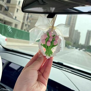 饰品香氛持久清新女士车内吊坠 车载香薰郁金香高级感后视镜挂件装