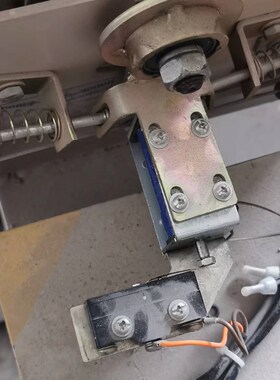 电梯限速器意外移动电磁阀DLO1564S电磁铁DL01564S测位开关DC24