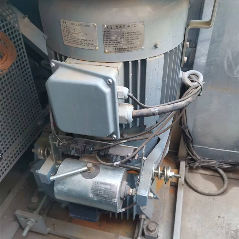 全新蒂森扶梯主机电机TM12/7KW电机TDFJ160天津佳利福玛减速箱