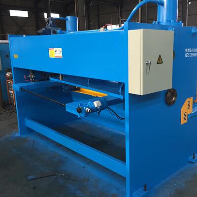 液压闸式剪板机 QC11K-12X2500型闸式液压剪板机 剪板机厂家