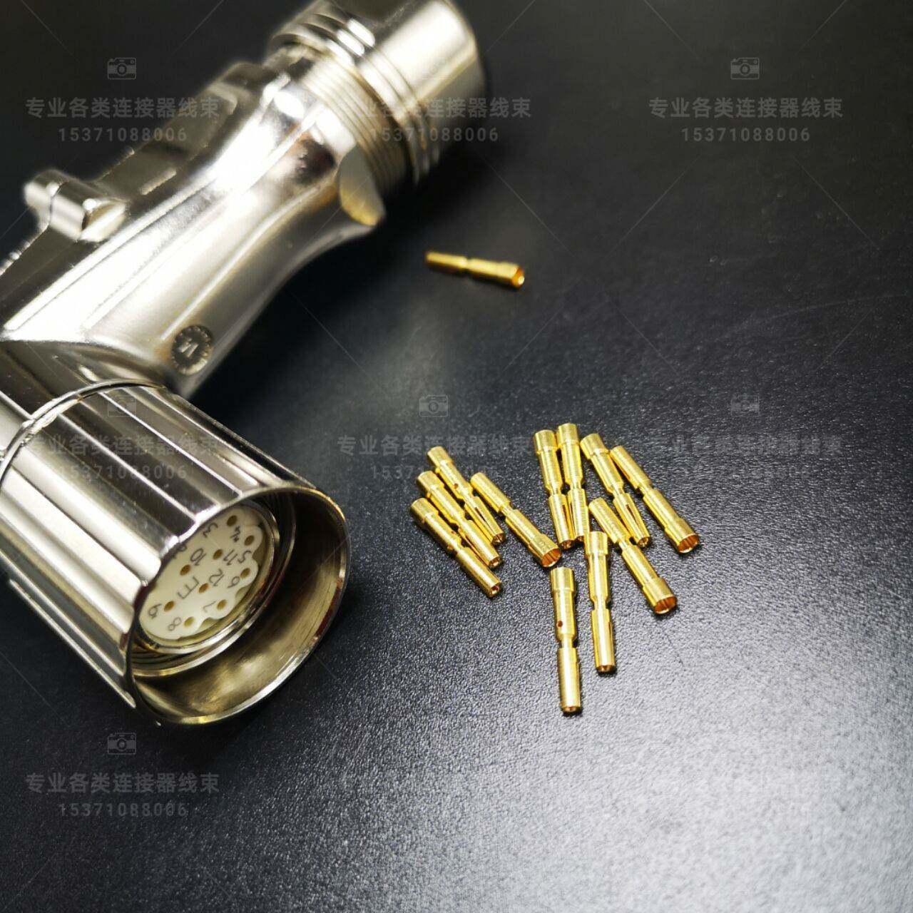 AKUA ASDA 弯头直角90度12芯编码器DFS60A M23 DOS-2312-W01 2072