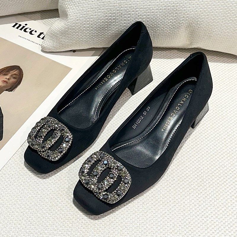 百搭小方头粗跟黑色职业高跟鞋女夏2025新款浅口水钻低跟通勤单鞋