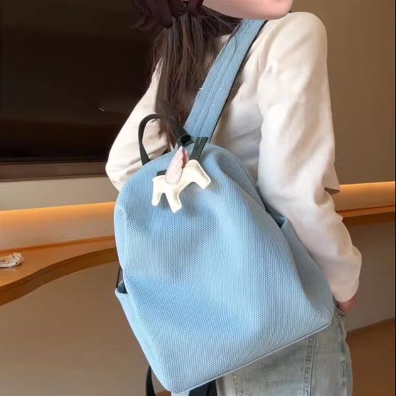 包包女式2025新款蓝色双肩包女旅游轻便高颜值大容量日常通勤百搭