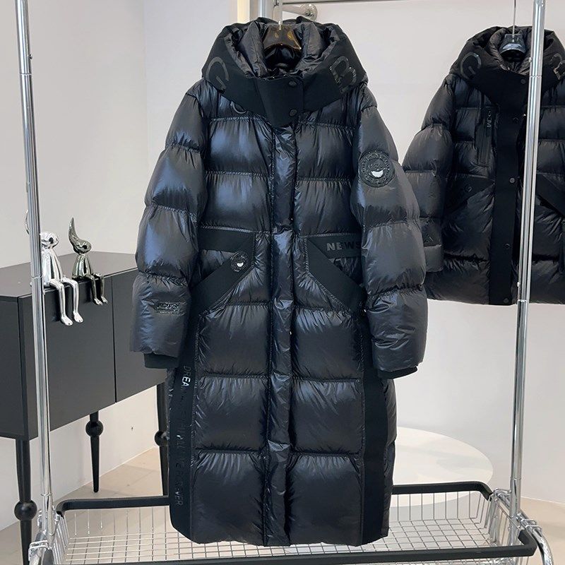 欧货鹅绒服羽绒服女中长款2024年新款黑色高级感亮面过膝加厚冬季